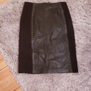 White House Black Market skirt